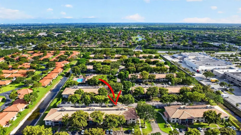 9810 Pineapple Tree Drive #103 Boynton Beach, FL 33436
