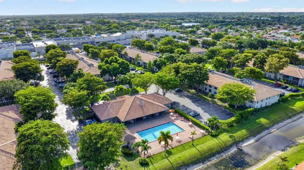 9810 Pineapple Tree Drive #103 Boynton Beach, FL 33436