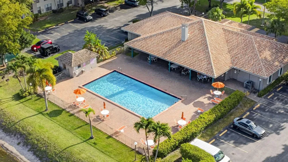 9810 Pineapple Tree Drive #103 Boynton Beach, FL 33436