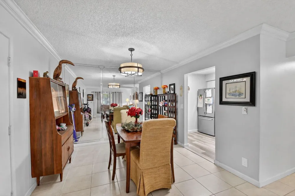 9810 Pineapple Tree Drive #103 Boynton Beach, FL 33436