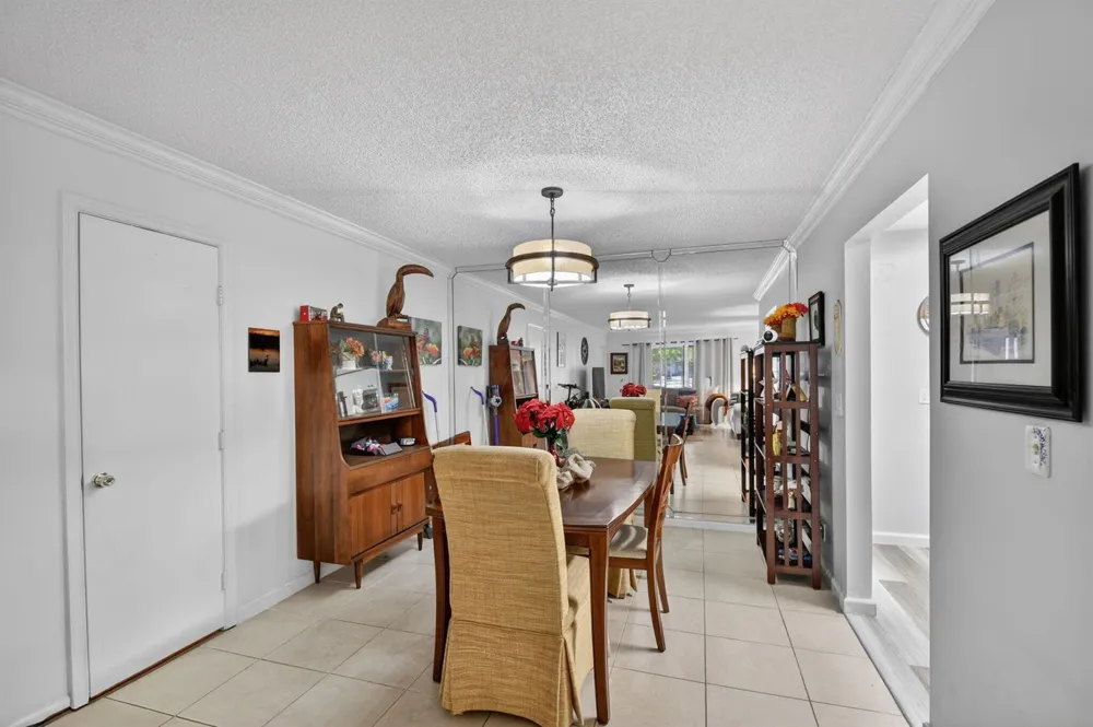 9810 Pineapple Tree Drive #103 Boynton Beach, FL 33436