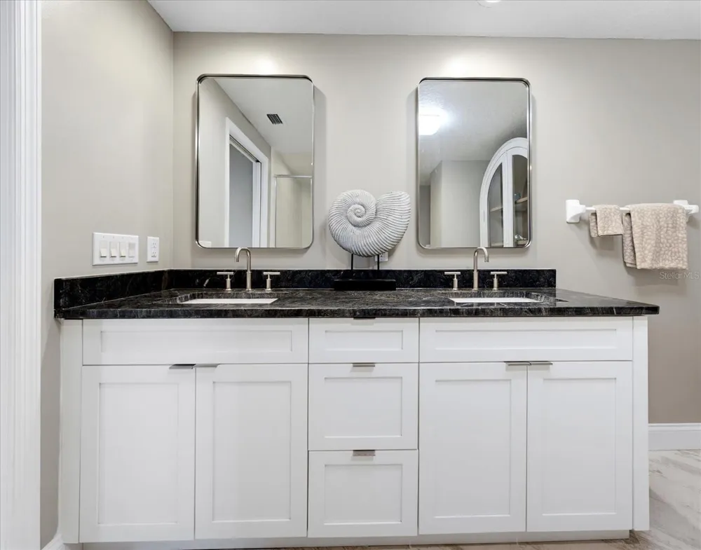 1170 GULF BOULEVARD #404 Clearwater Beach, FL 33767