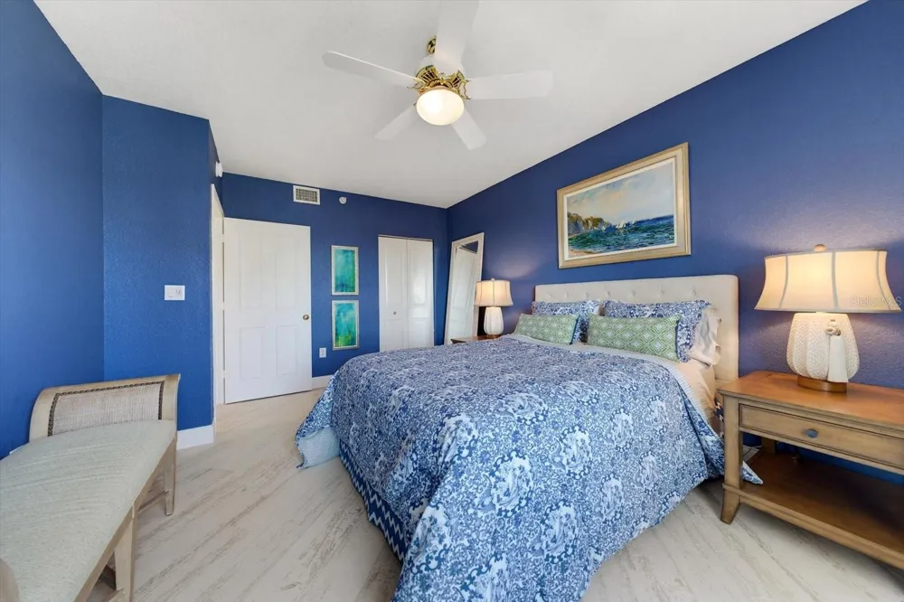 1170 GULF BOULEVARD #404 Clearwater Beach, FL 33767