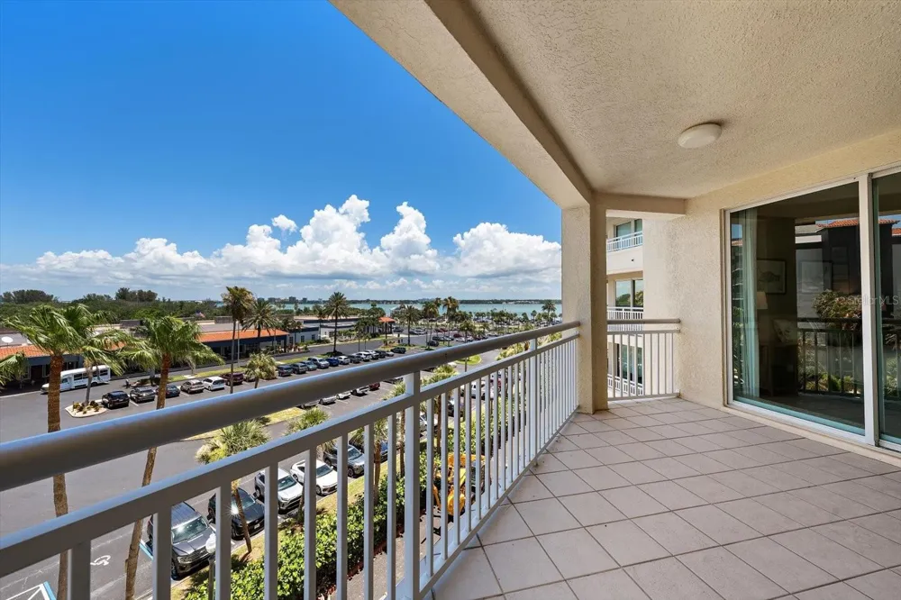 1170 GULF BOULEVARD #404 Clearwater Beach, FL 33767