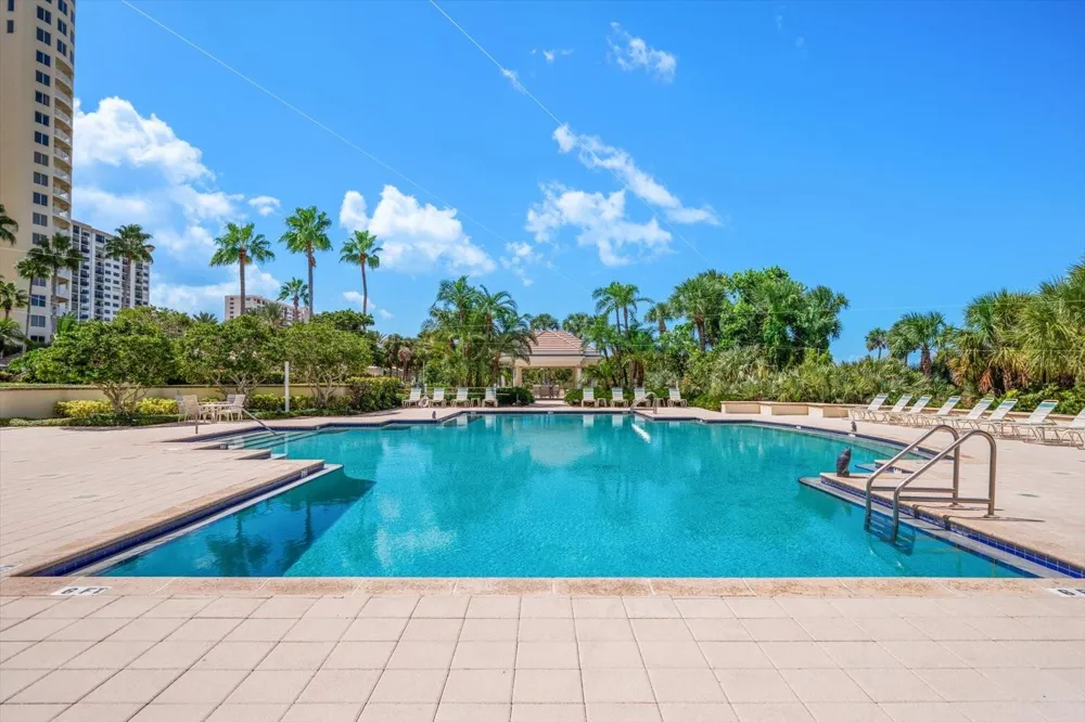 1170 GULF BOULEVARD #404 Clearwater Beach, FL 33767