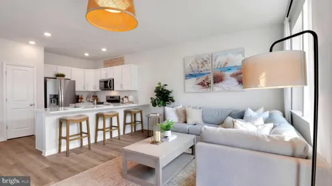 278 HERMOSA DRIVE