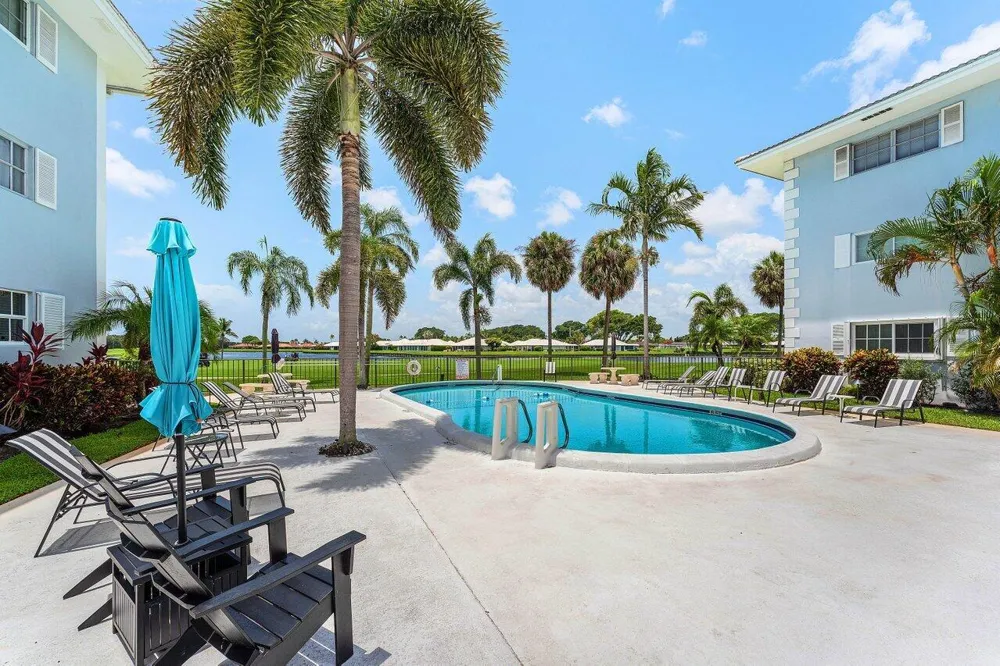 157 Atlantis Boulevard #301 Atlantis, FL 33462