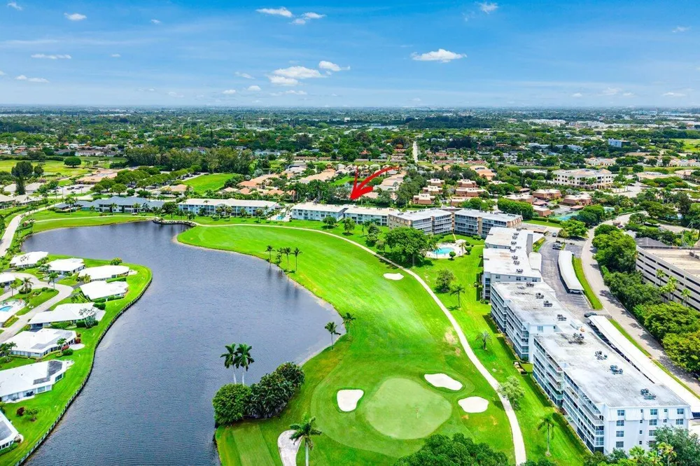 157 Atlantis Boulevard #301 Atlantis, FL 33462