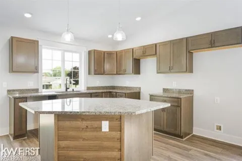 11080 Handel Lane