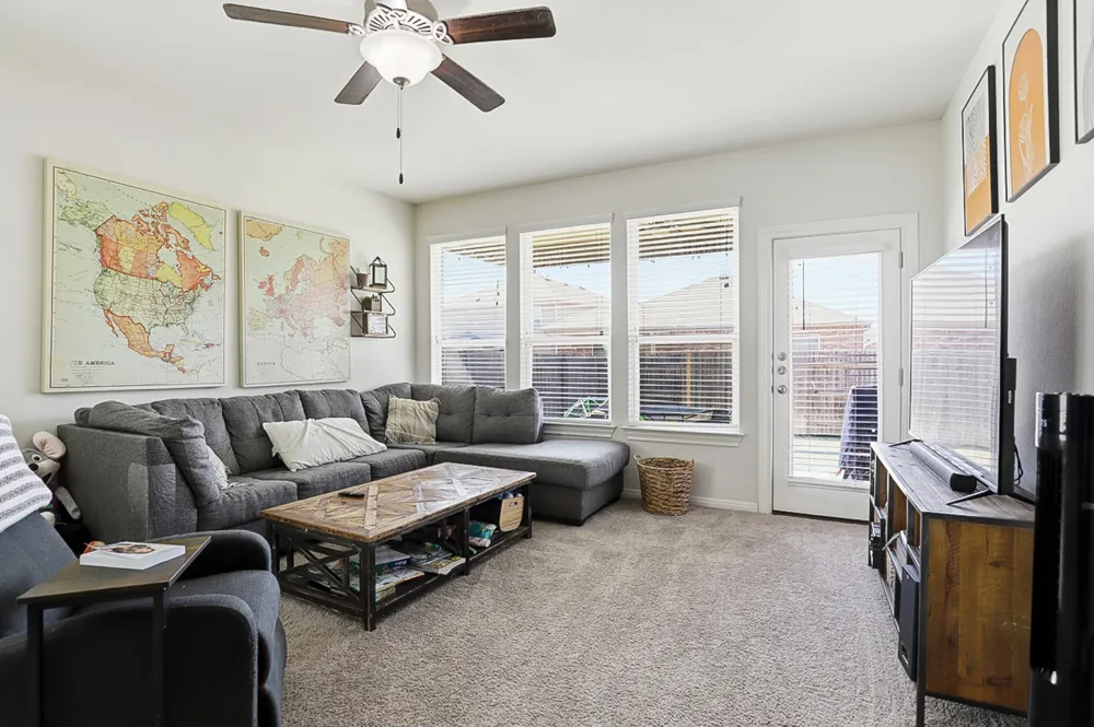 158 Fern Drive Buda, TX 78610