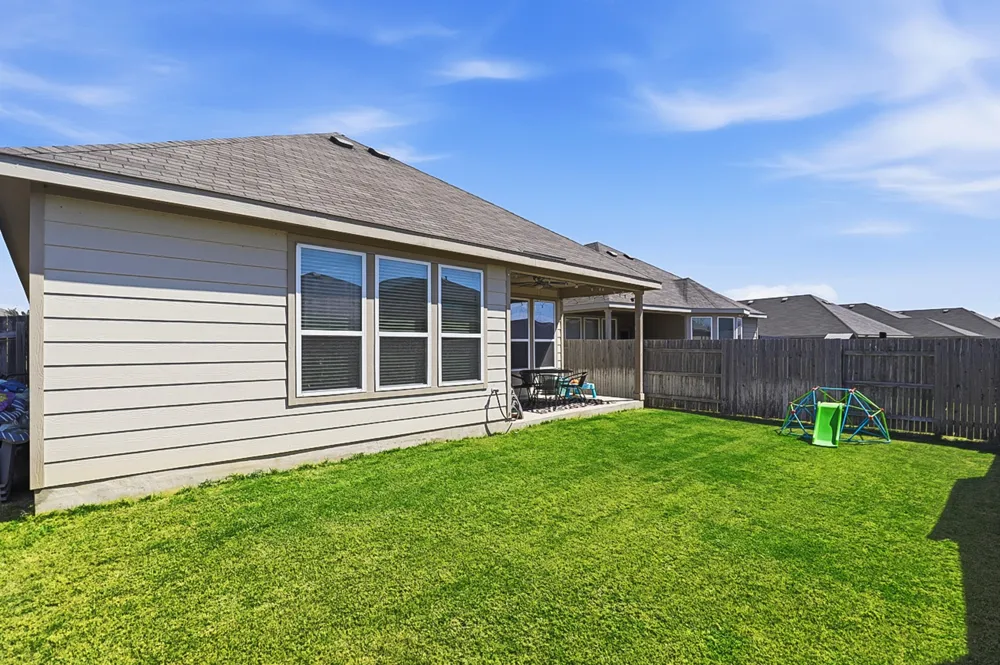 158 Fern Drive Buda, TX 78610