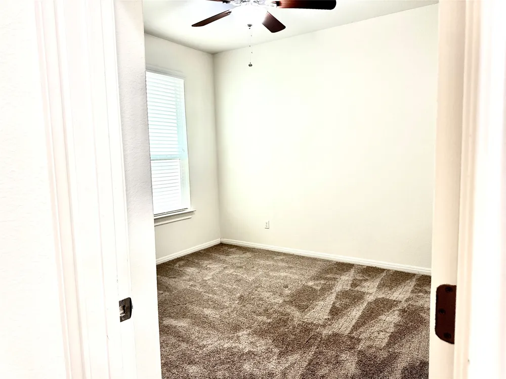 158 Fern Drive Buda, TX 78610