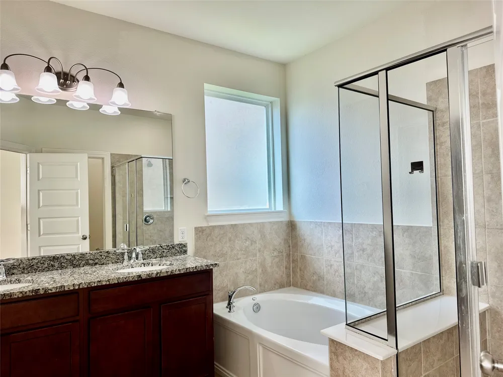 158 Fern Drive Buda, TX 78610