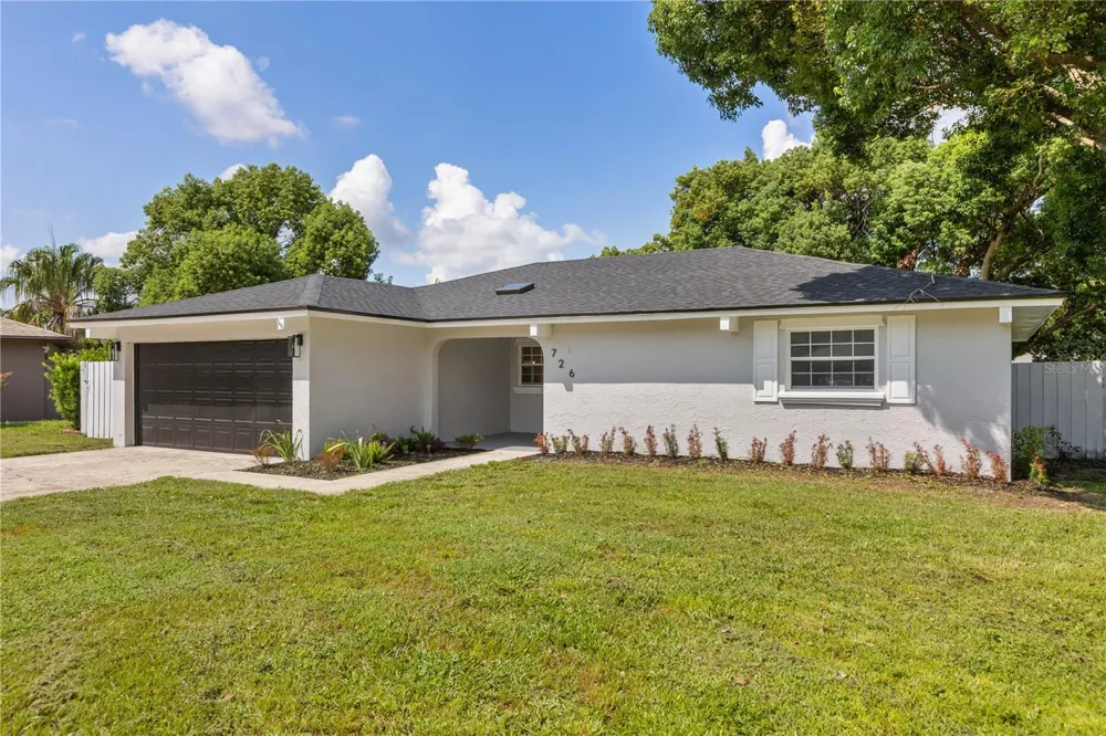 726 FOREST GLEN COURT Maitland, FL 32751