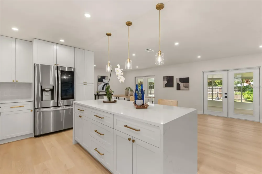 726 FOREST GLEN COURT Maitland, FL 32751