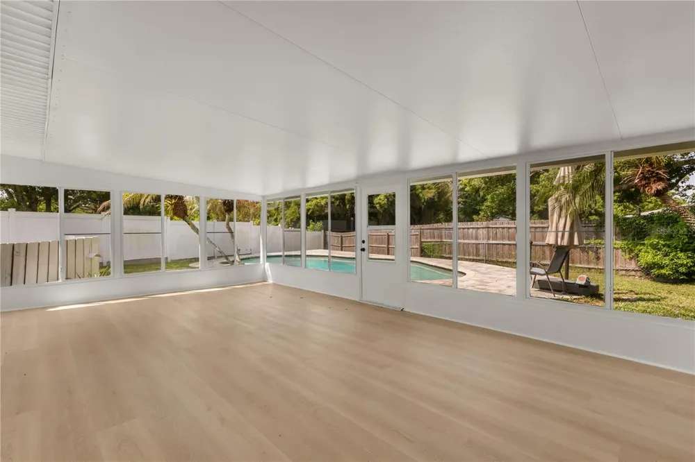 726 FOREST GLEN COURT Maitland, FL 32751