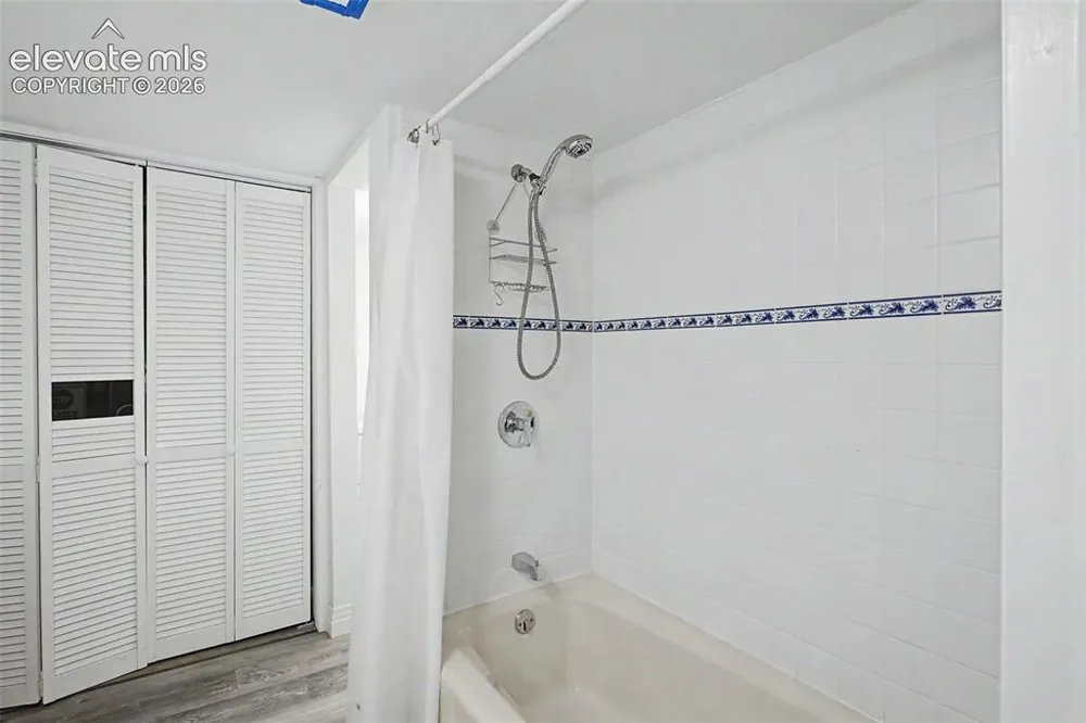 917 Midland Avenue Manitou Springs, CO 80829