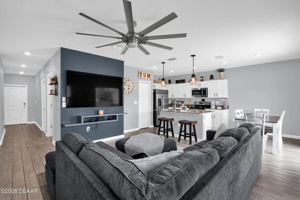 3078 Blue Bonnet Lane Osteen, FL 32764