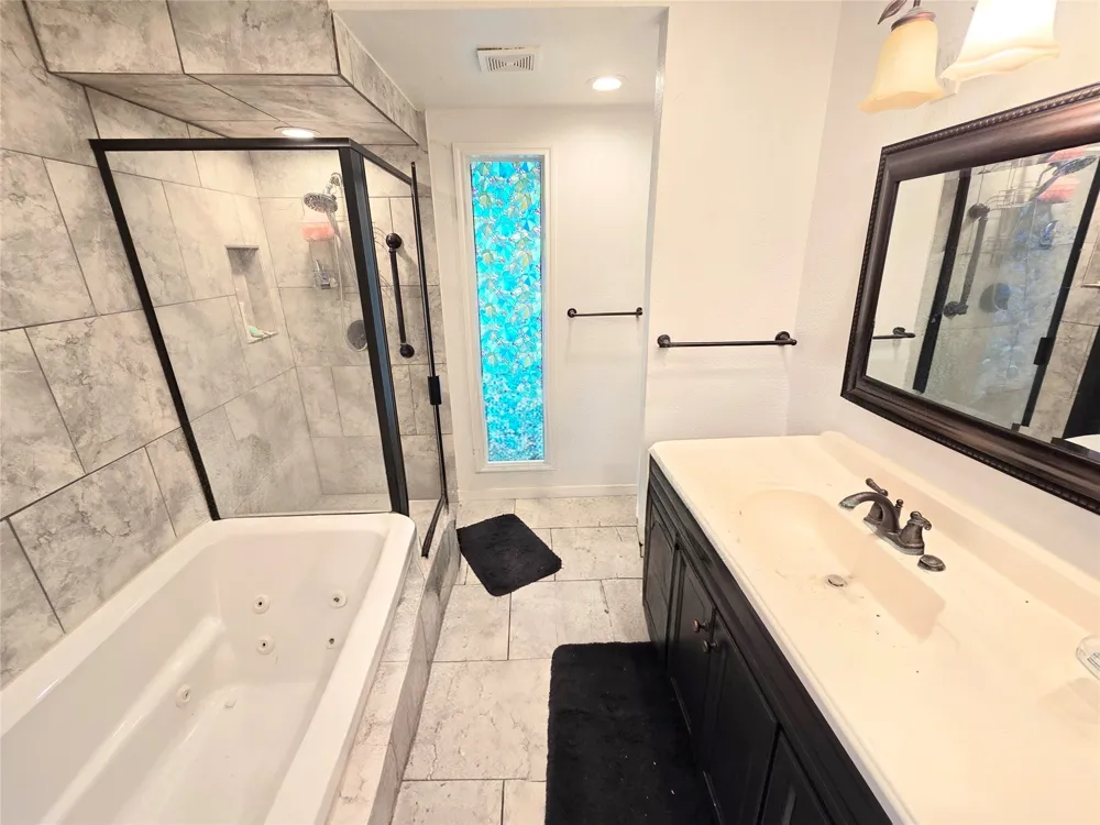 31 Clearview Street Point Blank, TX 77364
