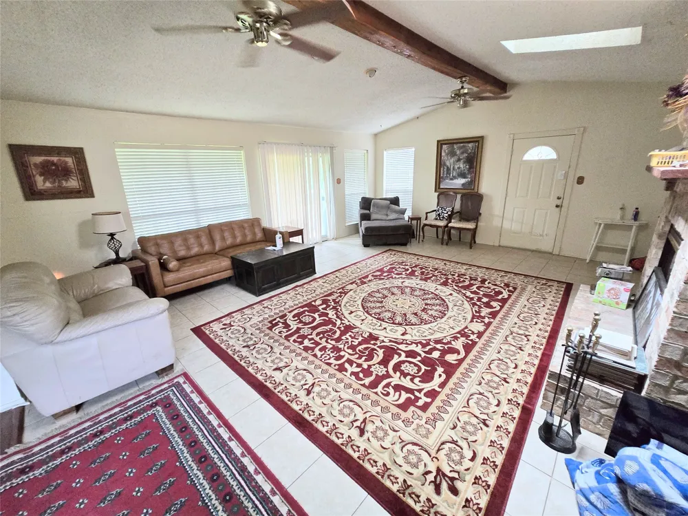 31 Clearview Street Point Blank, TX 77364