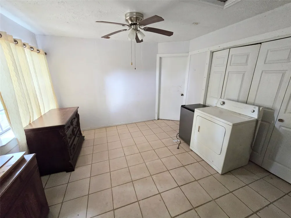 31 Clearview Street Point Blank, TX 77364