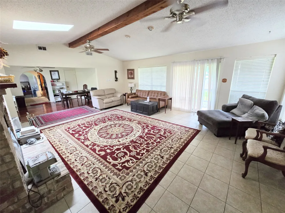 31 Clearview Street Point Blank, TX 77364