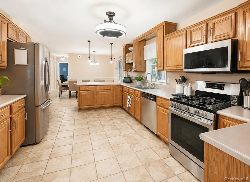 27 Grosso Court Montgomery, NY 12549