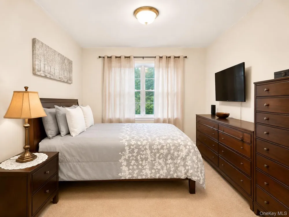 27 Grosso Court Montgomery, NY 12549