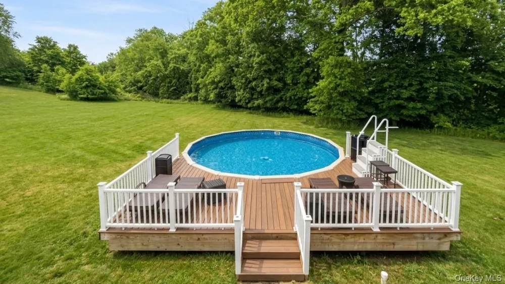 27 Grosso Court Montgomery, NY 12549