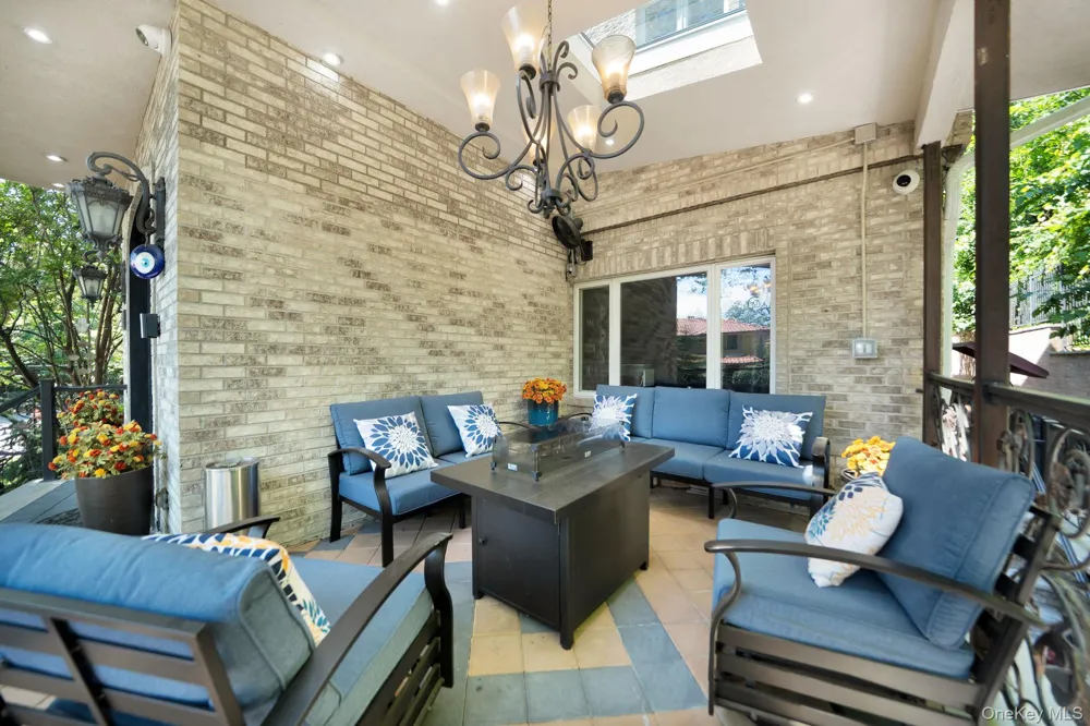 180-15 Aberdeen Road Jamaica Estates, NY 11432