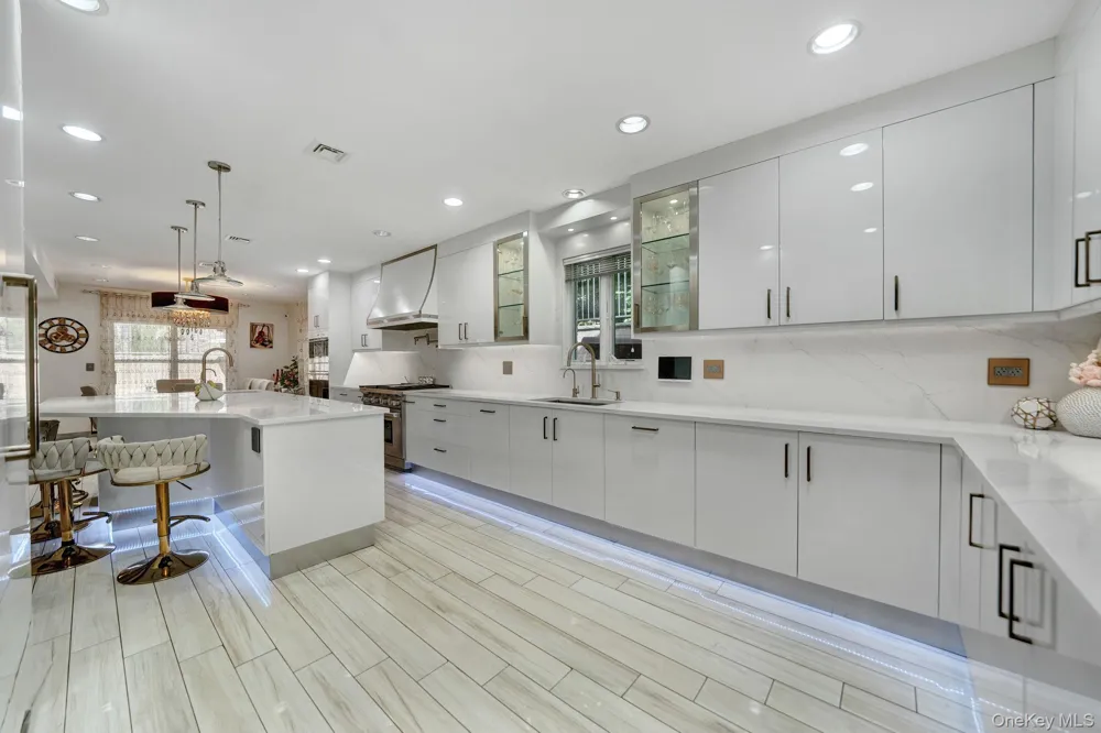 180-15 Aberdeen Road Jamaica Estates, NY 11432