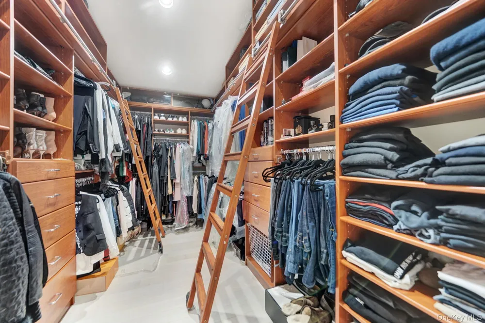 180-15 Aberdeen Road Jamaica Estates, NY 11432