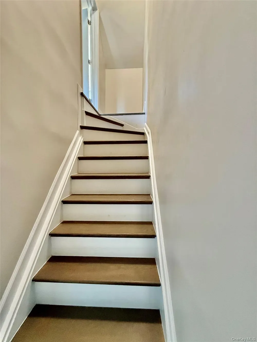 63 Highview Avenue Staten Island, NY 10301