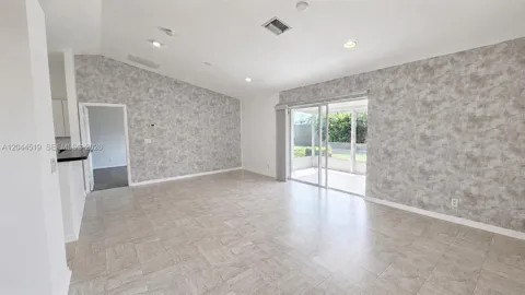 547 High Hawk Cir #541
