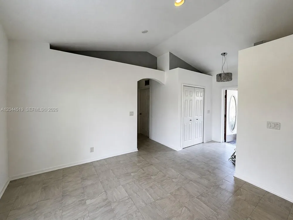 547 High Hawk Cir #541 Vero Beach, FL 32962