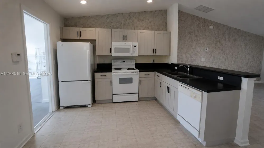 547 High Hawk Cir #541 Vero Beach, FL 32962