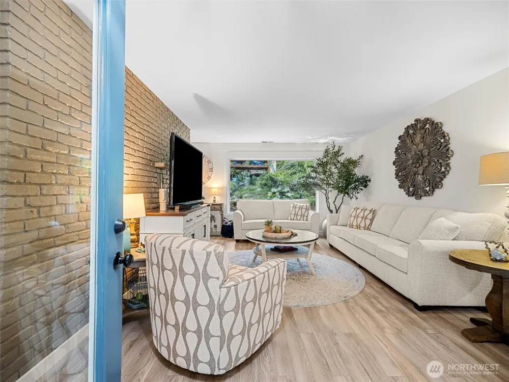 25719 Park Avenue Ocean Park, WA 98640
