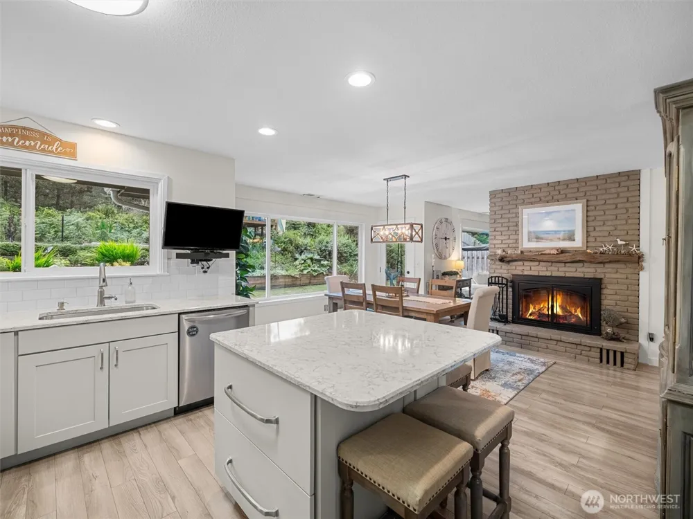 25719 Park Avenue Ocean Park, WA 98640