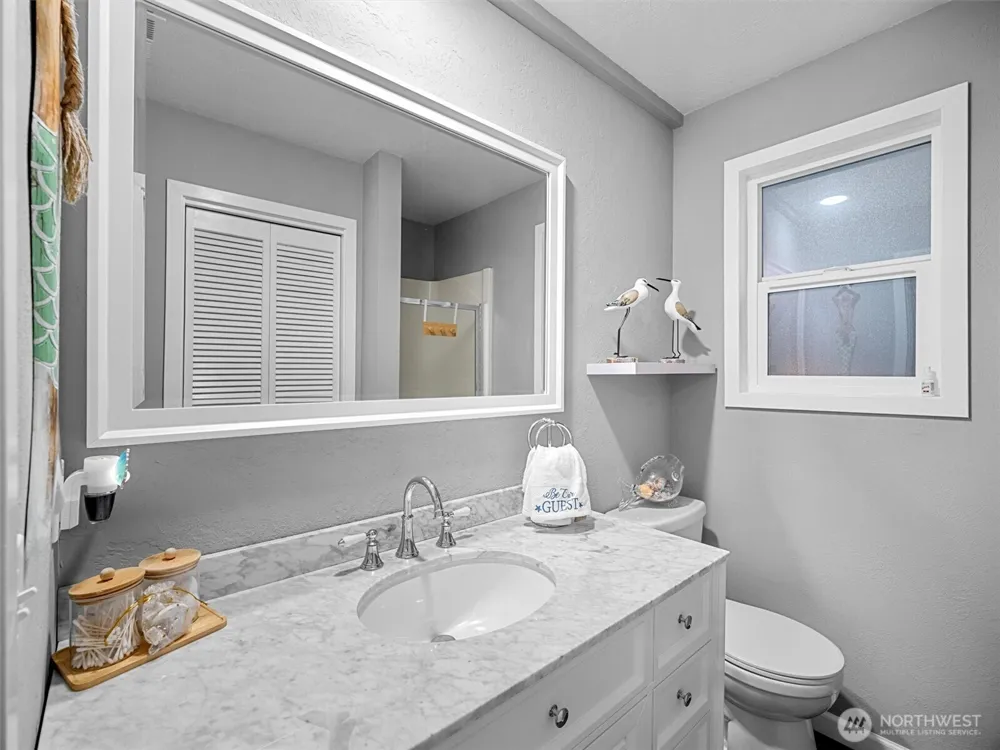 25719 Park Avenue Ocean Park, WA 98640