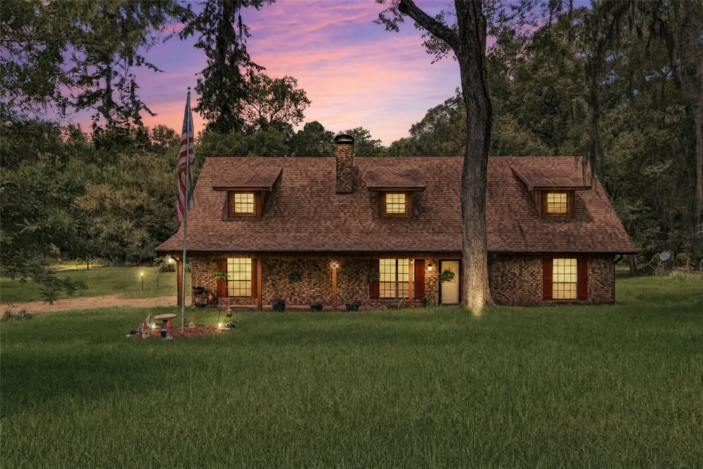 326 Evangeline Drive Elm Grove, LA 71051