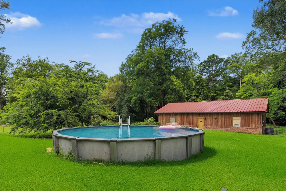 326 Evangeline Drive Elm Grove, LA 71051