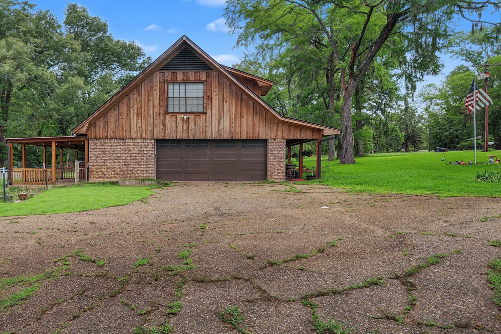 326 Evangeline Drive Elm Grove, LA 71051