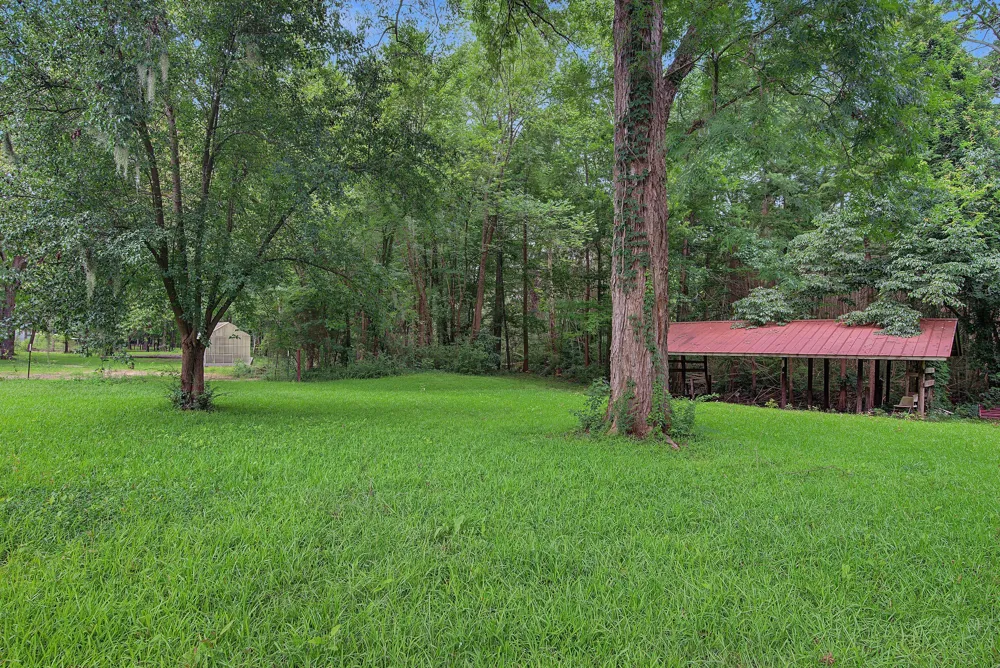 326 Evangeline Drive Elm Grove, LA 71051