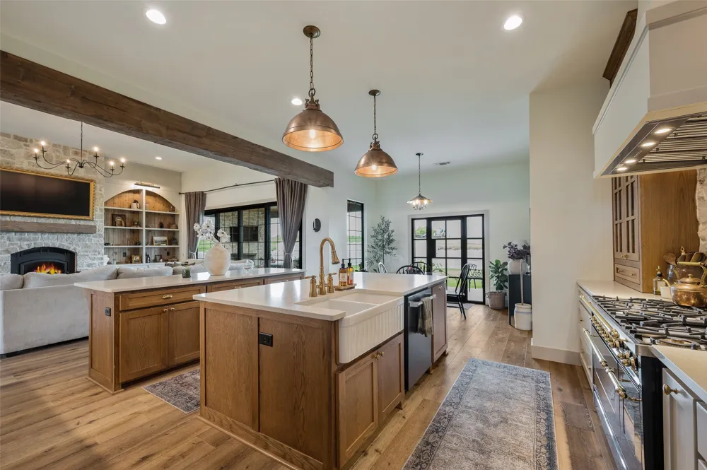 249 County Road 359 Muenster, TX 76252