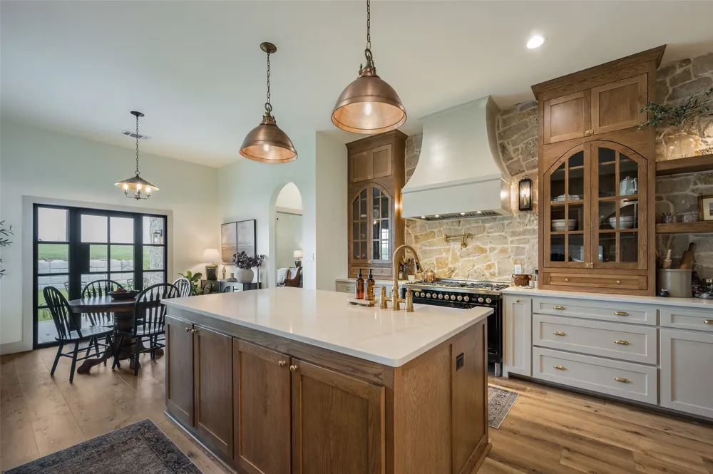 249 County Road 359 Muenster, TX 76252
