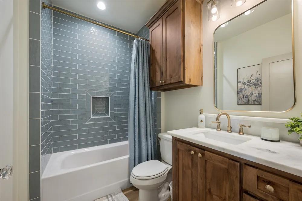 249 County Road 359 Muenster, TX 76252