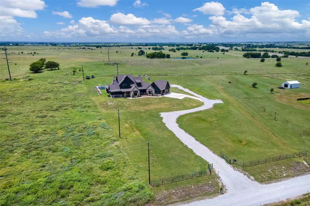 249 County Road 359 Muenster, TX 76252