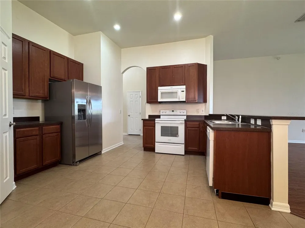 317 DOWN PINE DRIVE Seffner, FL 33584