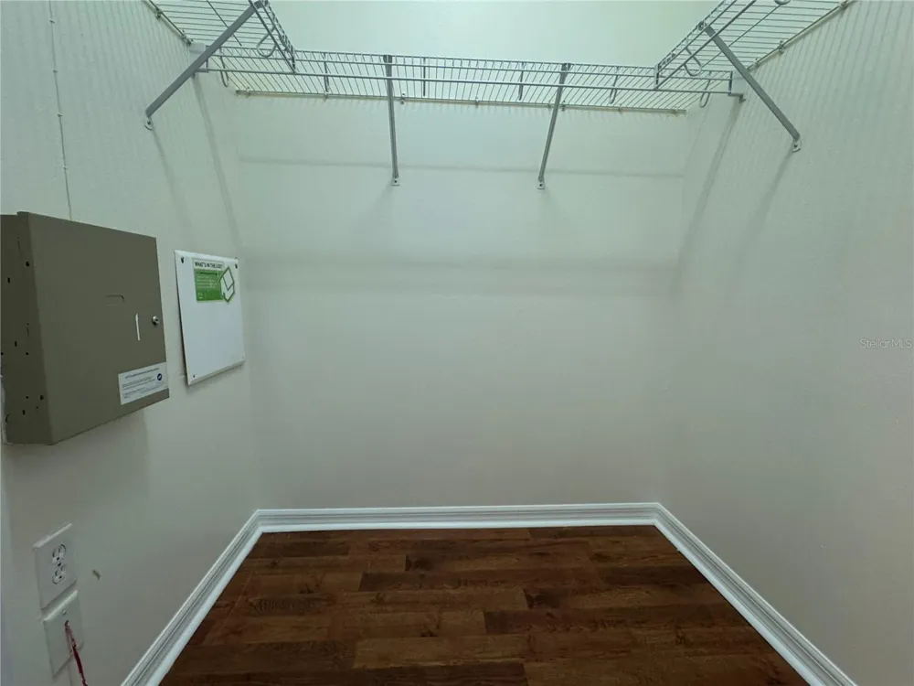 317 DOWN PINE DRIVE Seffner, FL 33584