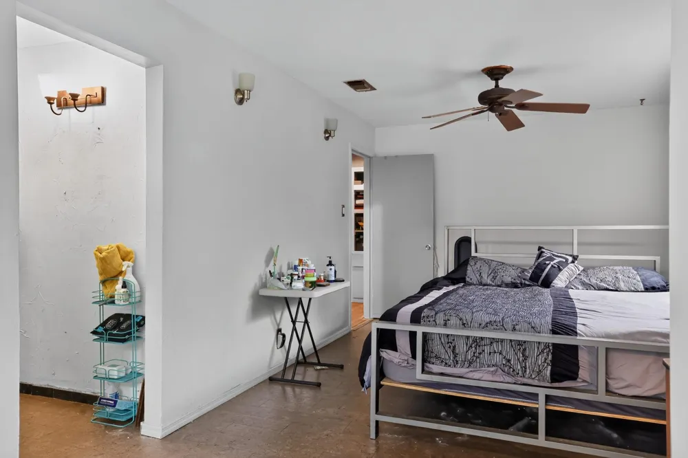 915 Oak Cliff Drive Grapevine, TX 76051